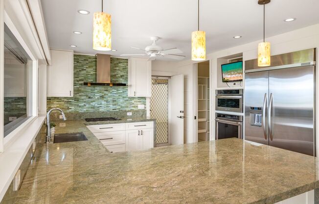 Beautiful Custom Built Home in Wailuku Heights, 2 Bed/3 Bath with Flex Room, Magnificent Ocean/Mountain Views