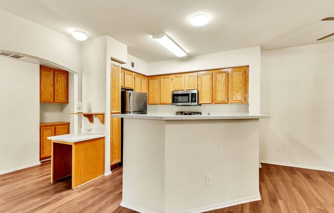 1 bed, 1 bath, 866 sqft, $2,705, Unit Unit 0407