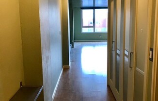 1 bed, 1 bath, $2,400, Unit #503