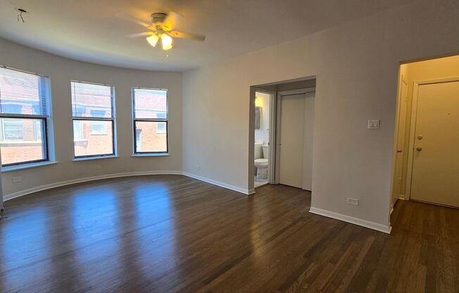 Studio, 1 bath, 550 sqft, $1,300, Unit 7724 3D