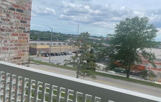 Hillsborough Pointe Apartments