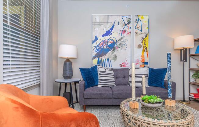 1 bed, 1 bath, 811 sqft, $1,500