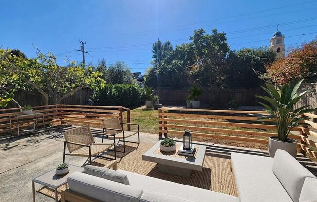 three bedroom home in Burlingame