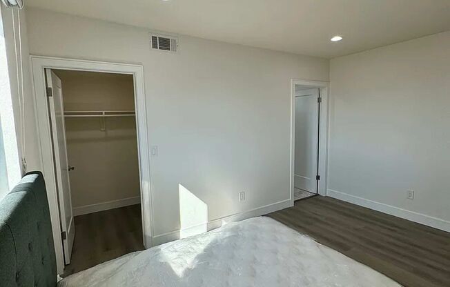 1269 W 36th St.