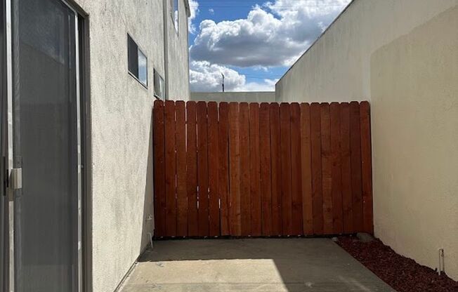 1 bed, 1 bath, 600 sqft, $2,295, Unit 346