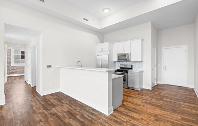 2 beds, 2 baths, 1,224 sqft, $3,350, Unit 305