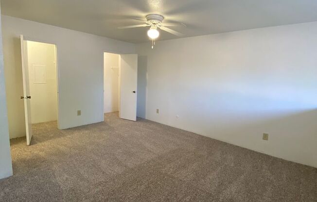 1 bed, 1.5 baths, 866 sqft, $935, Unit 2208