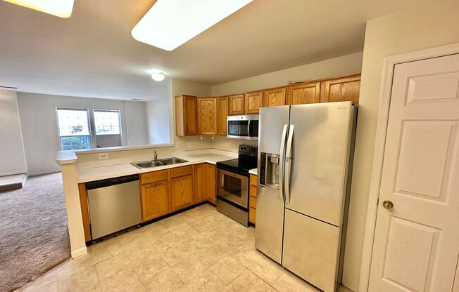 3 beds, 2.5 baths, $2,495