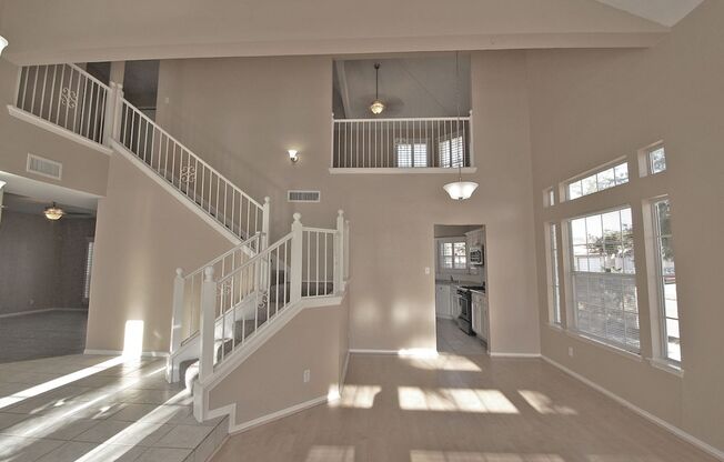 3 beds, 2.5 baths, $1,915