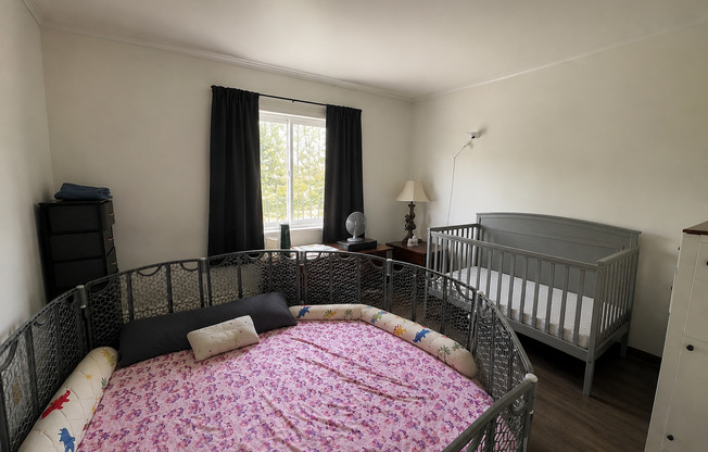 1 bed, 1 bath, $975, Unit 77