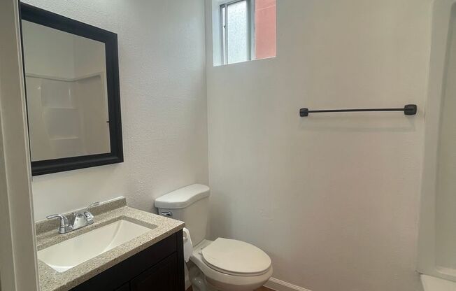 1 bed, 1 bath, 605 sqft, $1,995, Unit 107