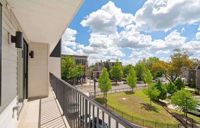 1 bed, 1 bath, 597 sqft, $1,650, Unit D02