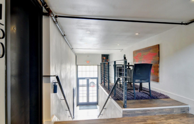 1329 College Avenue Apts