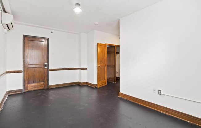 2 beds, 1 bath, 550 sqft, $800, Unit 113