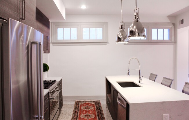 9 Buttles Ave