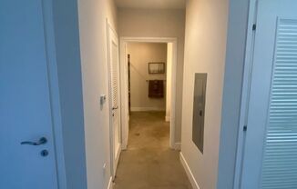 Studio, 1 bath, $2,200, Unit 1212