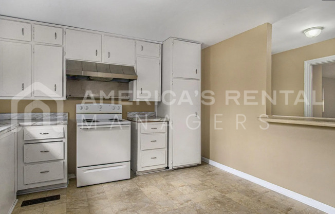 3 beds, 1 bath, $1,150