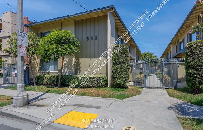 Orange Point Apartments, 500-502 Orange Ave