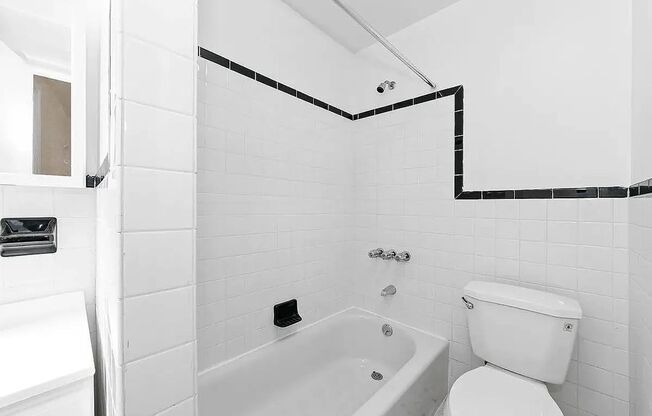 Studio, 1 bath, $2,207.52