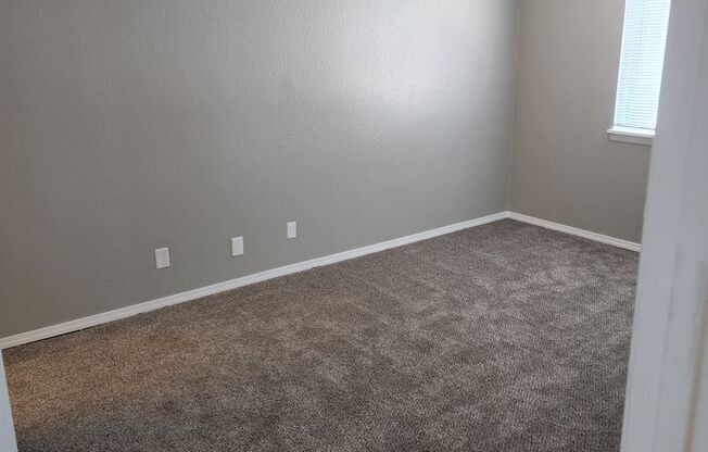 2 beds, 2 baths, 960 sqft, $775, Unit 119