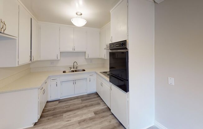 2 beds, 2 baths, 1,000 sqft, $2,395, Unit 308