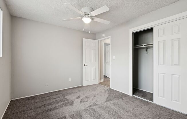 2 beds, 1 bath, 806 sqft, $2,495, Unit D11