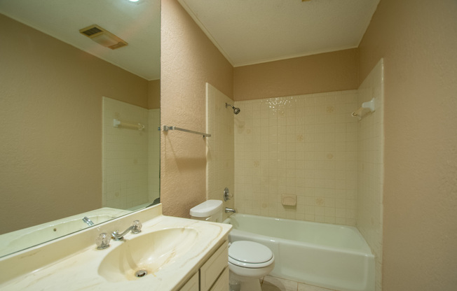 3 beds, 2 baths, $1,775