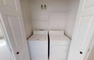 3 beds, 2 baths, 1,120 sqft, $1,750, Unit 4284-03