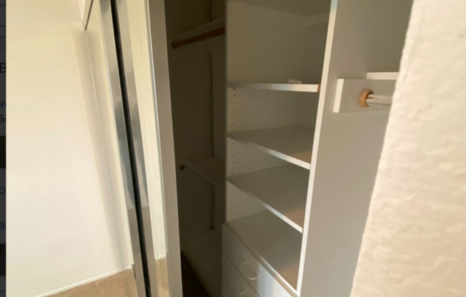 4 beds, 2.5 baths, $4,950