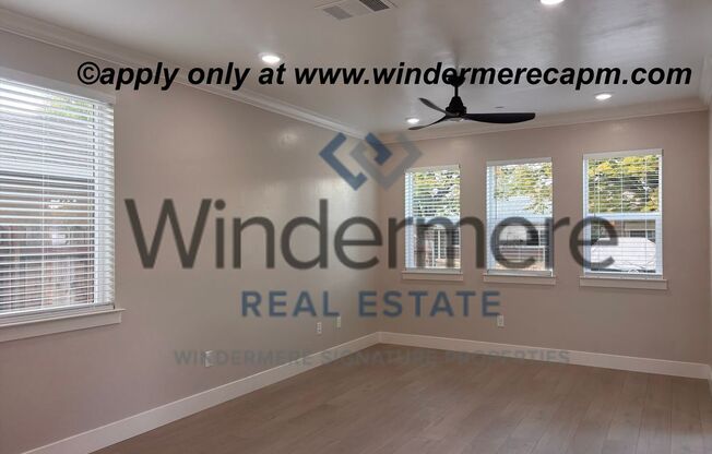 Brand New 3-Bedroom Home with gorgeous Modern Finishes!!