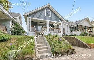 930 OAKHILL ST SE