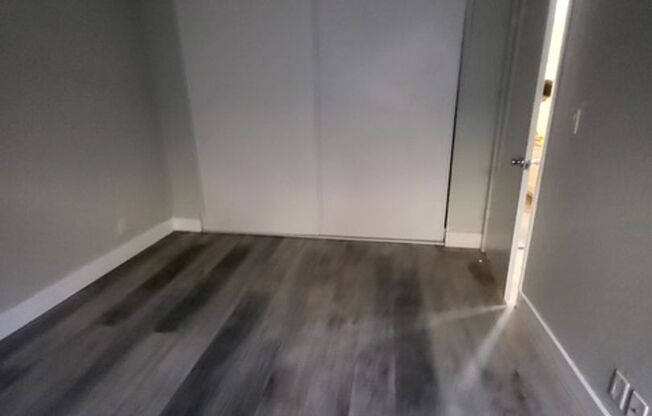 1 bed, 1 bath, 592 sqft, $1,845, Unit 30