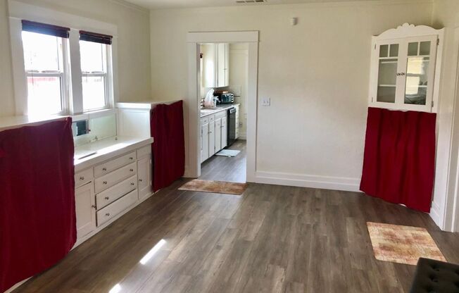 Charming 3 Bed / 2 Bath Home in the Tower District