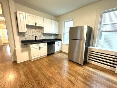 4 beds, 2 baths, 1,351 sqft, $5,200, Unit 2