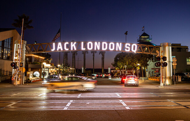 Image of Jack London Square signage