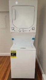 1 bed, 1 bath, 700 sqft, $2,350, Unit 12