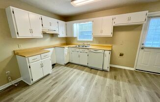 2 beds, 1 bath, $1,000