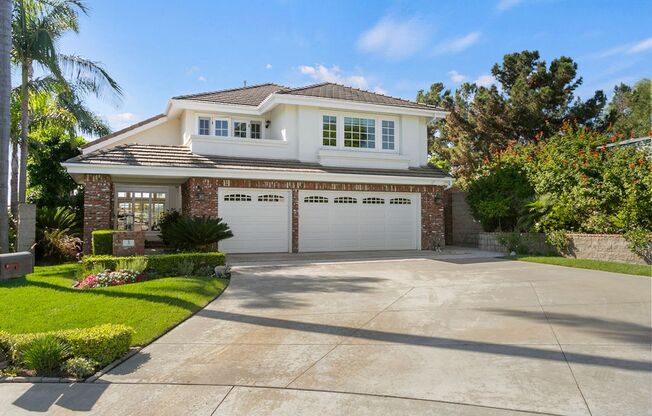 Gorgeous Ocean-View 5 Bedroom Pool Home!