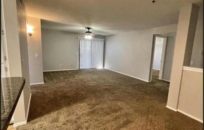 2 beds, 2 baths, $1,900, Unit #112