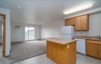 Desoto Estates Apartments | Kitchen