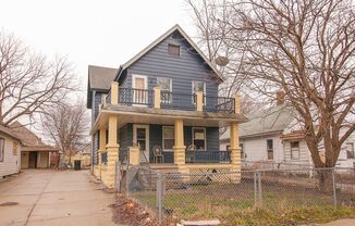 7415 ELTON AVE CLEVELAND, OH. 44102