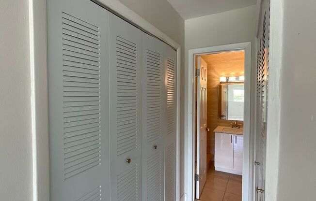 2 beds, 2 baths, $2,225, Unit 11C