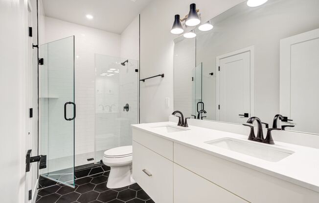 1 bed, 1 bath, 730 sqft, $1,600, Unit 309