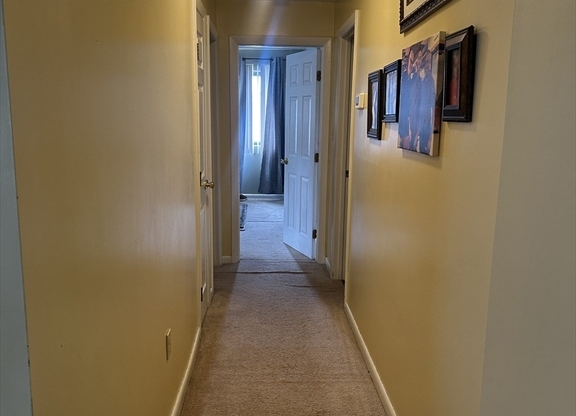 2 beds, 2 baths, 1,280 sqft, $2,800, Unit 201