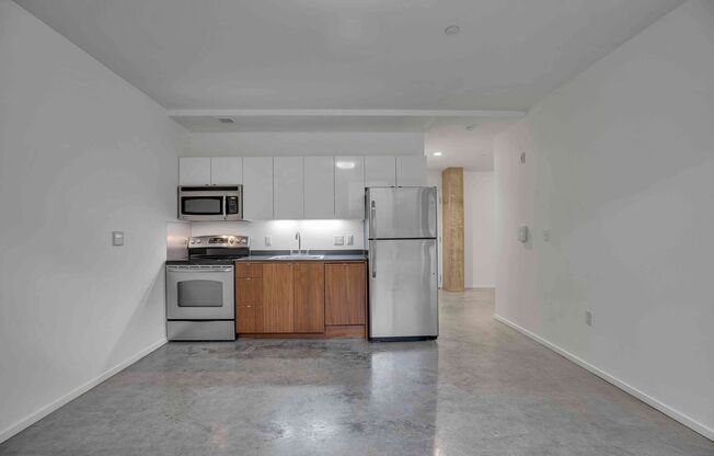 Studio, 1 bath, 455 sqft, $1,440, Unit 261-404