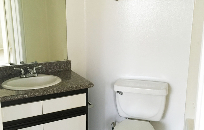 2 beds, 2 baths, 1,000 sqft, $2,654, Unit 213