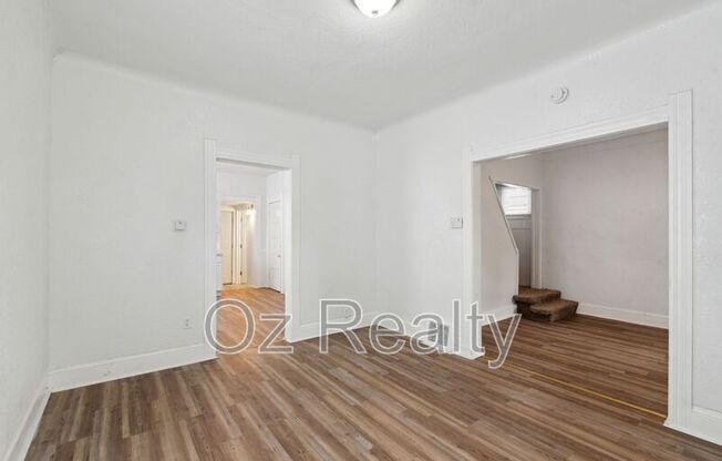 25 E PEARL ST