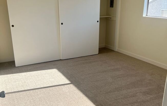 1 bed, 1 bath, $2,150, Unit 07