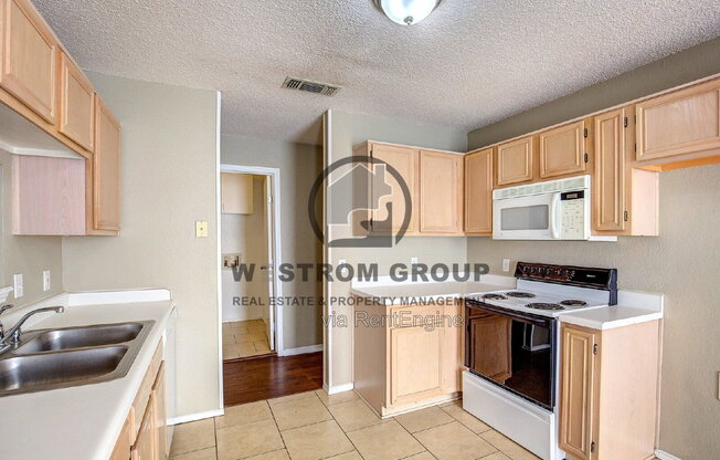 3 beds, 2 baths, 1,448 sqft, $1,895