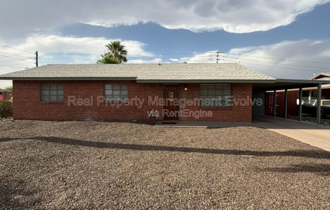 2246 W MULBERRY DR